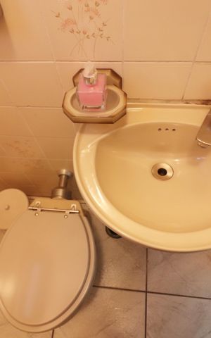 Casa à venda com 168m², 4 quartos e 2 vagasLavabo