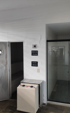 Apartamento à venda com 77m², 2 quartos e 1 vaga