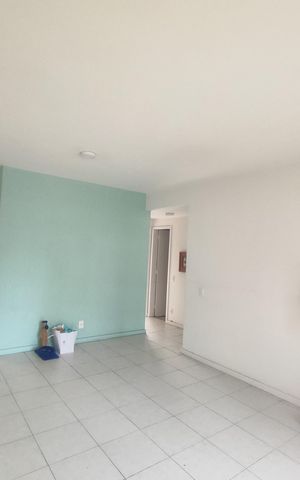 Apartamento à venda com 77m², 2 quartos e 1 vaga