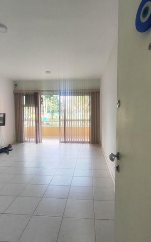 Apartamento à venda com 77m², 2 quartos e 1 vaga