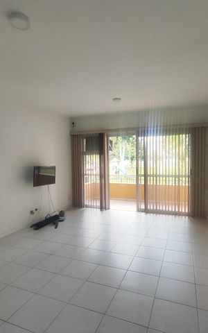 Apartamento à venda com 77m², 2 quartos e 1 vaga