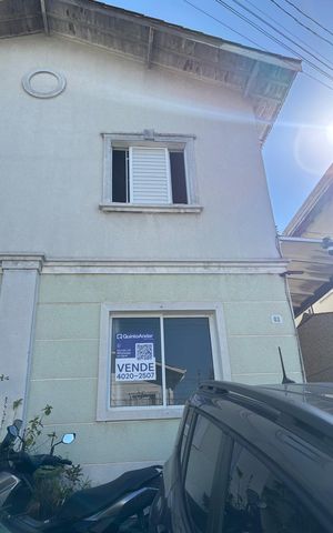 Casa de condomínio à venda com 59m², 2 quartos e 2 vagas Casa de condomínio à venda com 59m², 2 quartos e 2 vagasFachada