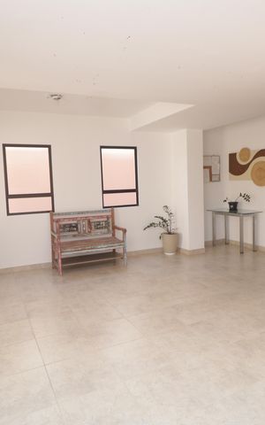 Apartamento para alugar com 75m², 2 quartos e 1 vagaHall de entrada