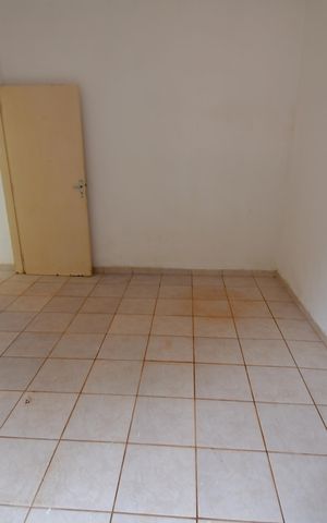 Casa à venda com 60m², 1 quarto e 8 vagasQuarto