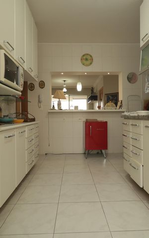 Apartamento para alugar com 110m², 3 quartos e 2 vagasCozinha