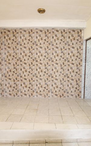 Casa para alugar com 35m², 1 quarto e sem vagaSala