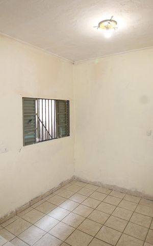 Casa para alugar com 35m², 1 quarto e sem vagaQuarto 1