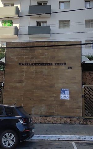 Apartamento à venda com 105m², 3 quartos e 1 vaga Apartamento à venda com 105m², 3 quartos e 1 vagaFachada