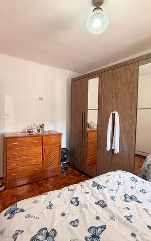 Casa à venda com 300m², 8 quartos e 2 vagasQuarto 1 - Casa 1