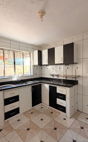 Casa à venda com 300m², 8 quartos e 2 vagasCozinha - Casa 3