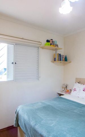 Casa à venda com 190m², 3 quartos e 3 vagas Casa à venda com 190m², 3 quartos e 3 vagasQuarto 2