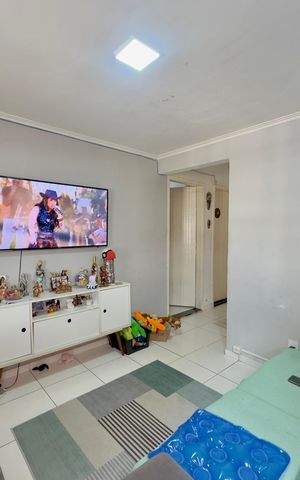Casa à venda com 70m², 3 quartos e 1 vagaSala