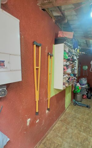Casa à venda com 70m², 3 quartos e 1 vagaÁrea de Serviço
