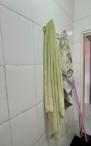 Casa à venda com 70m², 3 quartos e 1 vagaBanheiro 2 - Edícula