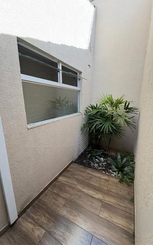 Casa para alugar com 140m², 4 quartos e 3 vagas Casa para alugar com 140m², 4 quartos e 3 vagasCorredor