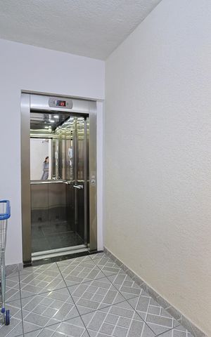 Apartamento para alugar com 95m², 2 quartos e 1 vagaÁrea comum