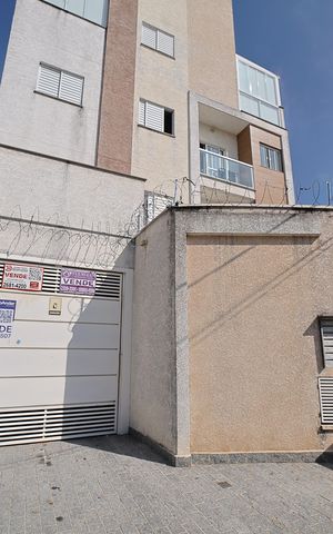 Apartamento para alugar com 95m², 2 quartos e 1 vagaFachada