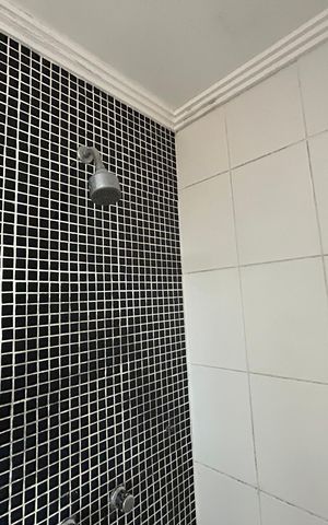 Apartamento à venda com 74m², 2 quartos e 1 vagaBanheiro da Suíte 