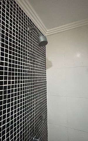 Apartamento à venda com 74m², 2 quartos e 1 vagaBanheiro Social