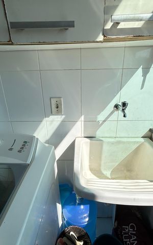 Apartamento à venda com 74m², 2 quartos e 1 vagaÁrea de Serviço