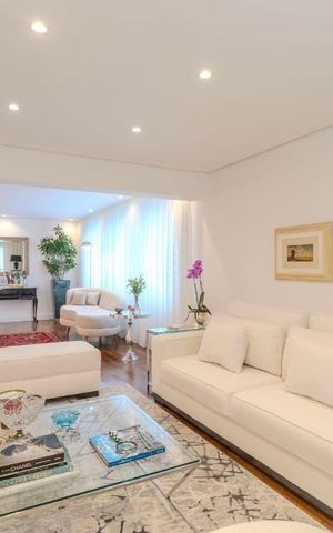 Apartamento à venda com 131m², 2 quartos e 1 vaga Apartamento à venda com 131m², 2 quartos e 1 vagaSala