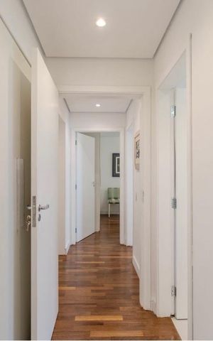 Apartamento à venda com 131m², 2 quartos e 1 vaga Apartamento à venda com 131m², 2 quartos e 1 vagaCorredor