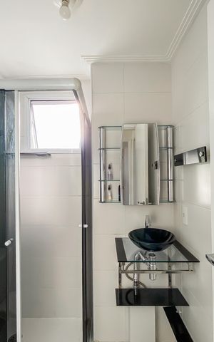 Apartamento à venda com 54m², 2 quartos e 1 vaga Apartamento à venda com 54m², 2 quartos e 1 vagaBanheiro