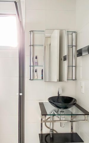 Apartamento à venda com 54m², 2 quartos e 1 vaga Apartamento à venda com 54m², 2 quartos e 1 vagaBanheiro