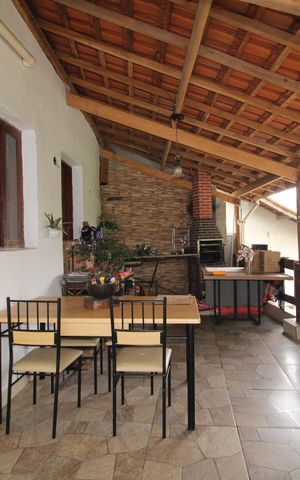 Casa à venda com 241m², 5 quartos e 2 vagasÁrea de Serviço