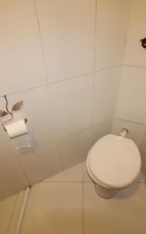 Casa à venda com 241m², 5 quartos e 2 vagasBanheiro 