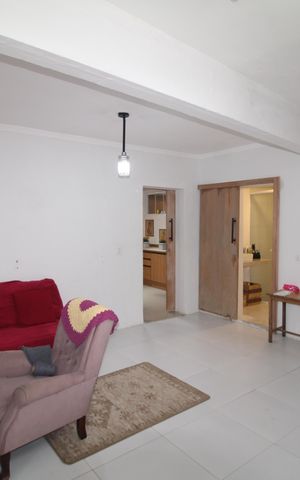 Casa à venda com 241m², 5 quartos e 2 vagasQuarto 1