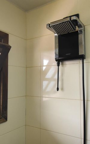 Casa à venda com 440m², 4 quartos e 3 vagasBanheiro 2