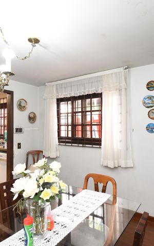 Casa à venda com 440m², 4 quartos e 3 vagasSala 3