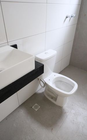 Casa à venda com 125m², 3 quartos e sem vagaBanheiro da Suíte 2