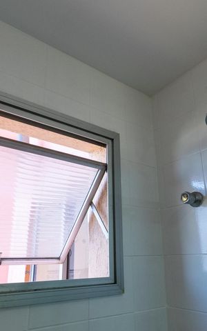 Apartamento à venda com 73m², 3 quartos e 2 vagas Apartamento à venda com 73m², 3 quartos e 2 vagasBanheiro Social