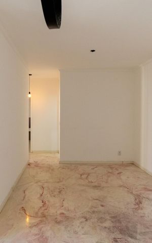 Apartamento à venda com 73m², 3 quartos e 2 vagas Apartamento à venda com 73m², 3 quartos e 2 vagasSala