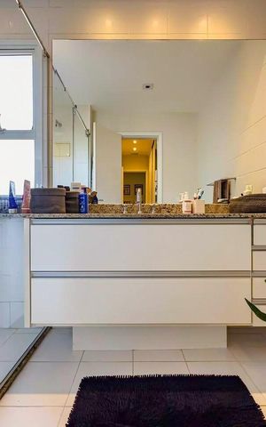 Apartamento à venda com 158m², 3 quartos e 3 vagas