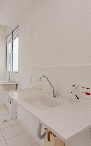 Apartamento à venda com 42m², 2 quartos e sem vaga Apartamento à venda com 42m², 2 quartos e sem vagaCozinha e Área de Serviço
