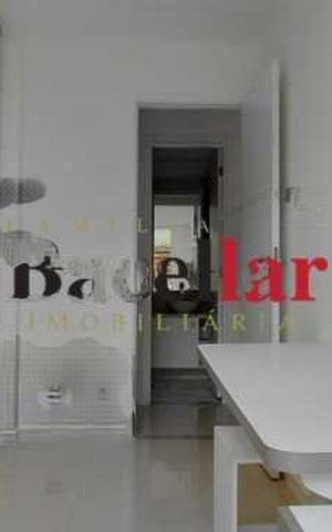 Apartamento à venda com 90m², 2 quartos e 1 vaga
