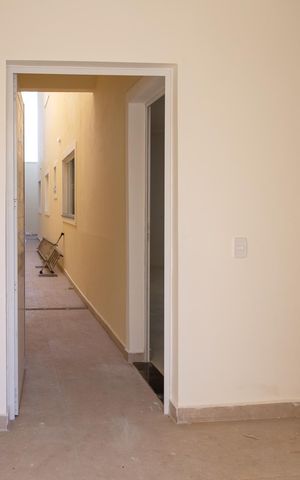 Casa à venda com 66m², 2 quartos e 1 vagaEntrada