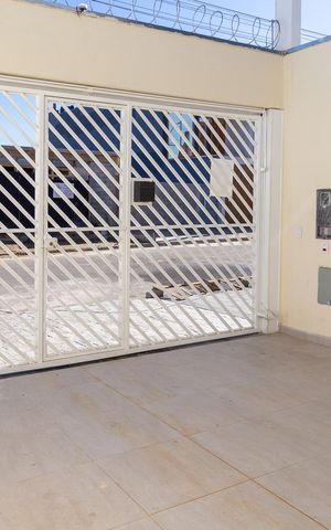 Casa à venda com 66m², 2 quartos e 1 vagaGaragem