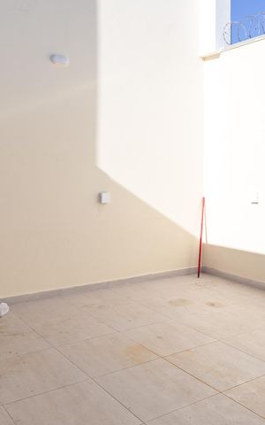 Casa à venda com 66m², 2 quartos e 1 vagaGaragem