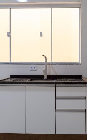 Casa à venda com 66m², 2 quartos e 1 vagaSala e Cozinha