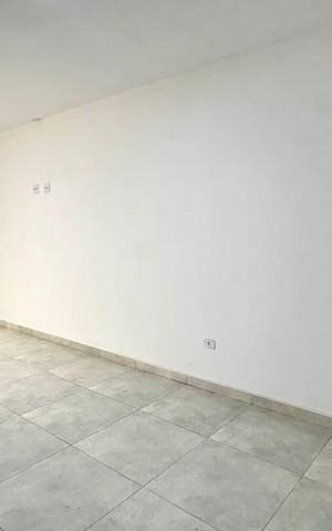Casa à venda com 66m², 2 quartos e 1 vaga Casa à venda com 66m², 2 quartos e 1 vagaSala