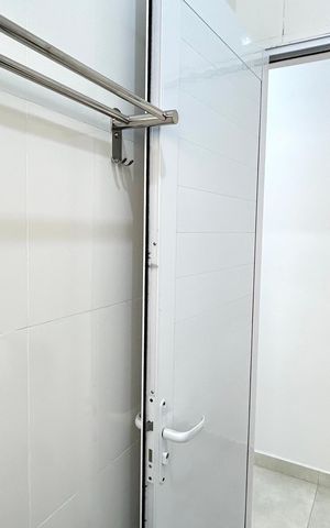 Casa à venda com 66m², 2 quartos e 1 vaga Casa à venda com 66m², 2 quartos e 1 vagaBanheiro