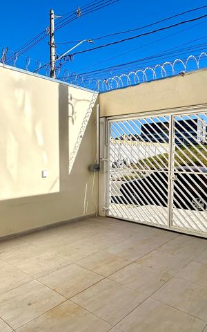 Casa à venda com 66m², 2 quartos e 1 vaga Casa à venda com 66m², 2 quartos e 1 vagaGaragem