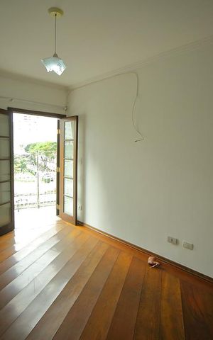 Casa para alugar com 248m², 3 quartos e 5 vagasQuarto 2 