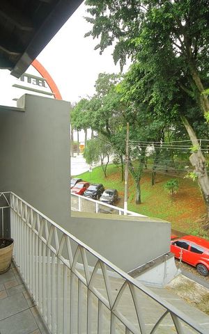 Casa para alugar com 248m², 3 quartos e 5 vagasSuíte - Varanda 