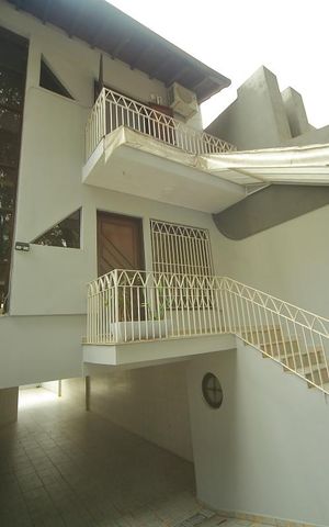 Casa para alugar com 248m², 3 quartos e 5 vagasFachada - vista interna 
