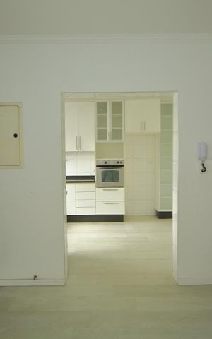 Casa para alugar com 248m², 3 quartos e 5 vagasCopa/Cozinha 